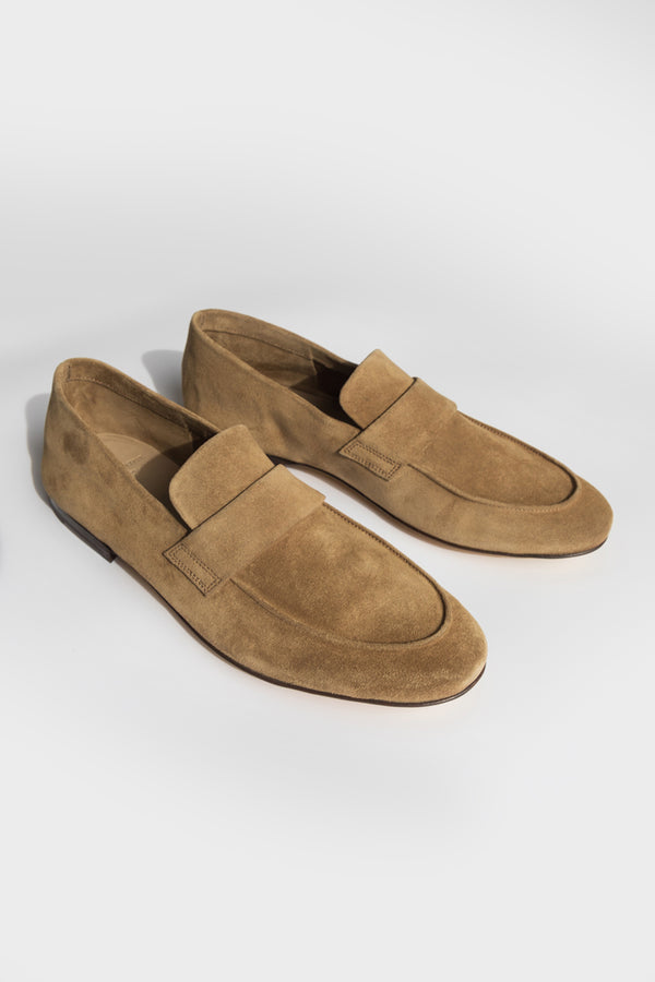 Airto 001 Brown Suede loafers